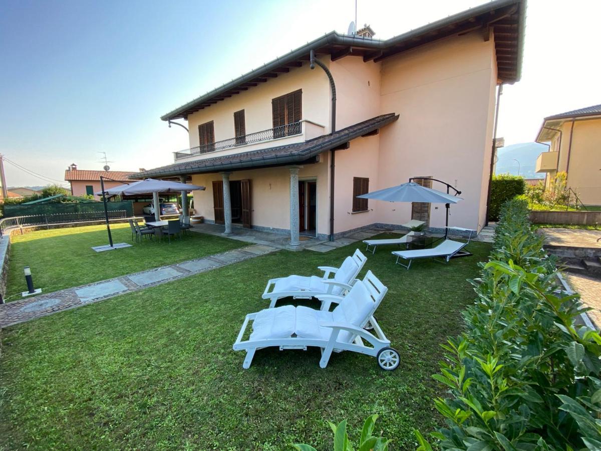 Villa Vittoria Erba Exterior foto