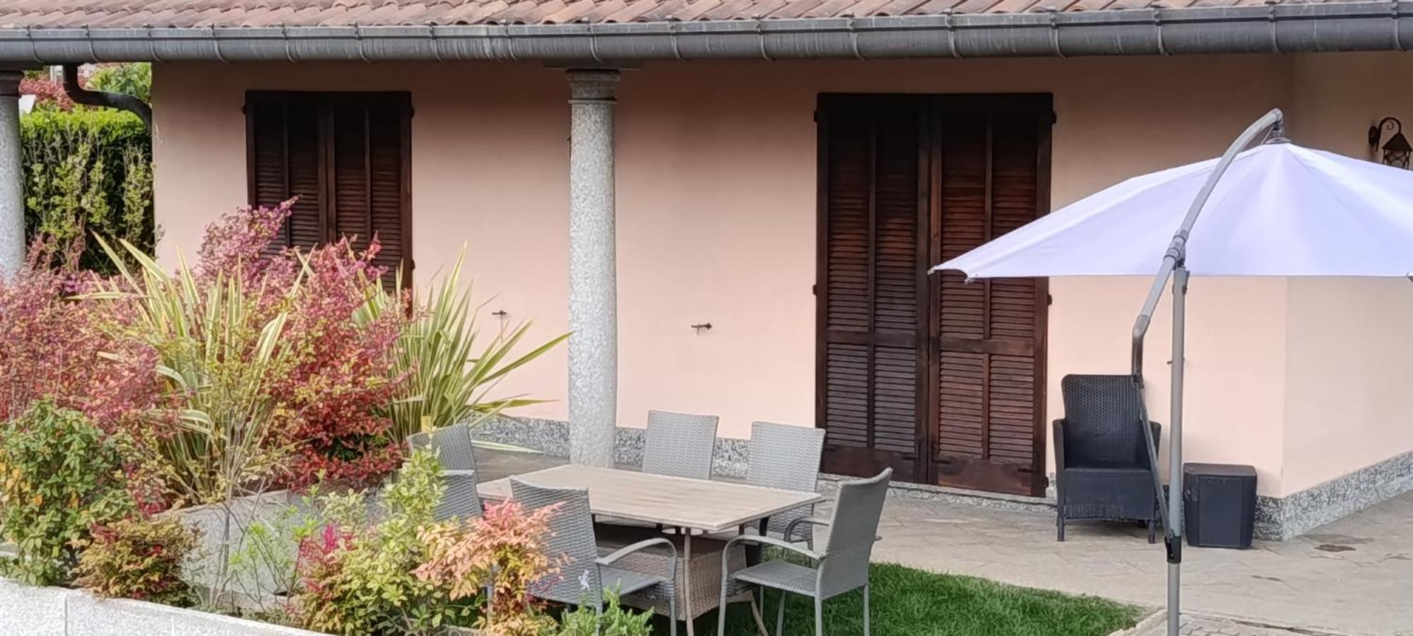 Villa Vittoria Erba Exterior foto